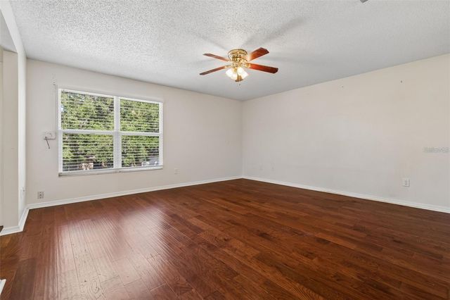 2620 GIANT PLACE, Seffner, FL 33584