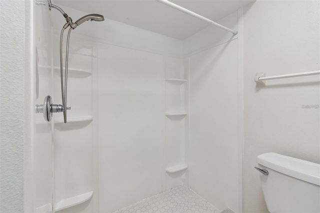 2620 GIANT PLACE, Seffner, FL 33584
