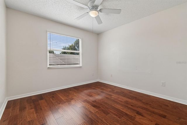 2620 GIANT PLACE, Seffner, FL 33584