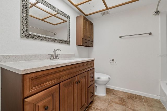 2620 GIANT PLACE, Seffner, FL 33584