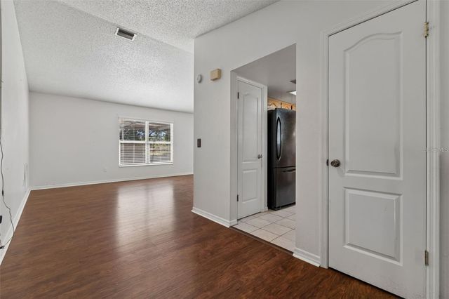 2620 GIANT PLACE, Seffner, FL 33584