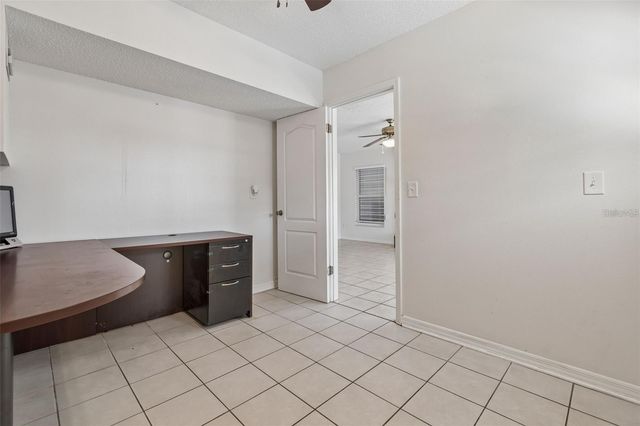 2620 GIANT PLACE, Seffner, FL 33584