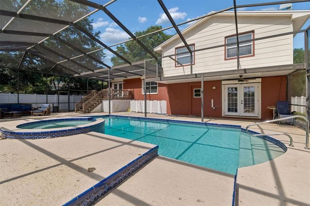 2620 GIANT PLACE, Seffner, FL 33584