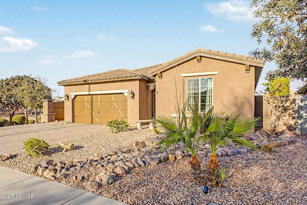 5727 S HEMET Street, Gilbert, AZ 85298 — photo 3