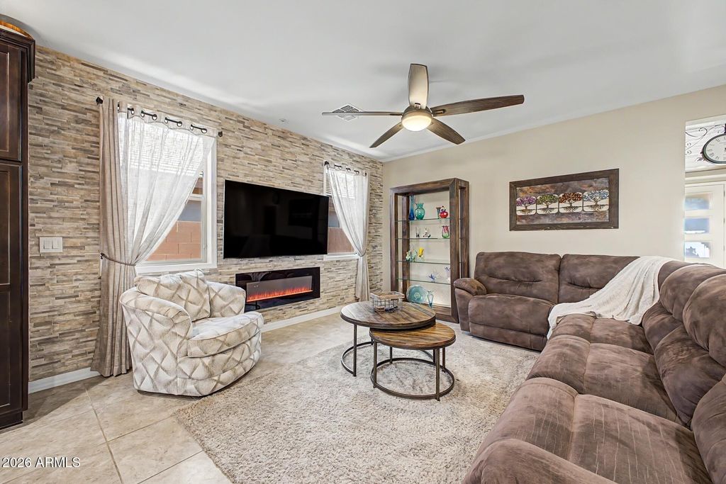 5727 S HEMET Street, Gilbert, AZ 85298 — photo 5