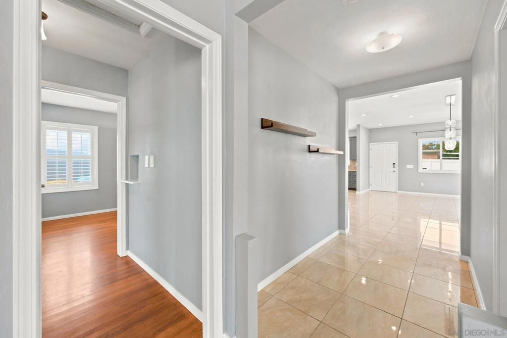 Image 18 of property listing at 4622 Norwood, San Diego, CA 92115