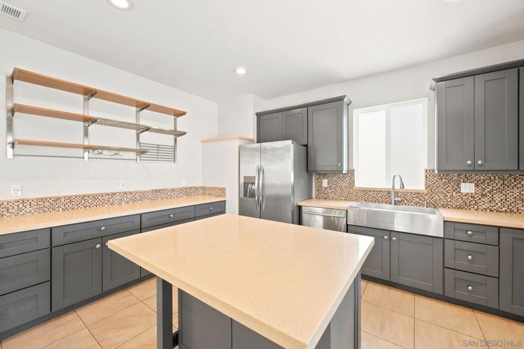 Image 23 of property listing at 4622 Norwood, San Diego, CA 92115