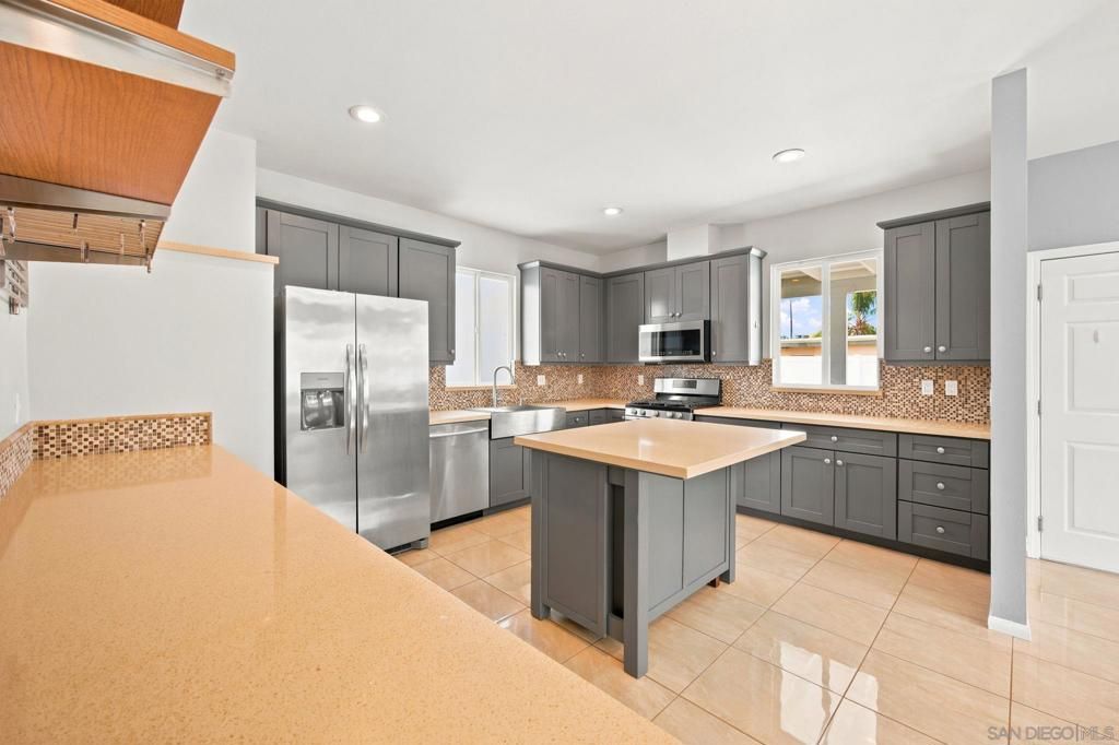 Image 26 of property listing at 4622 Norwood, San Diego, CA 92115