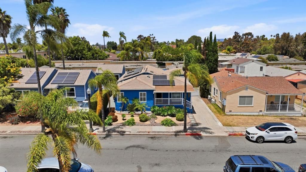 Image 3 of property listing at 4622 Norwood, San Diego, CA 92115