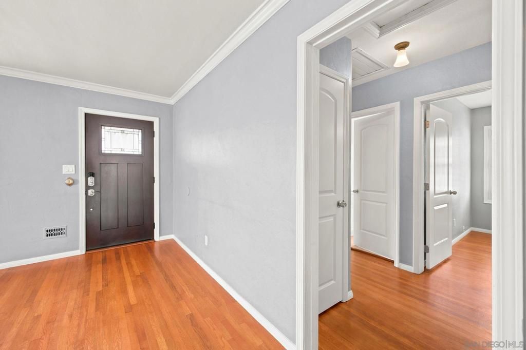 Image 34 of property listing at 4622 Norwood, San Diego, CA 92115