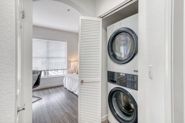 501 Baltic Circle 539, Redwood City, CA 94065