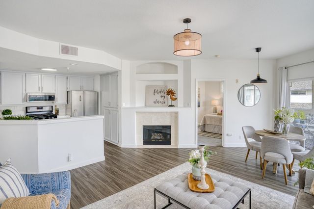 501 Baltic Circle 539, Redwood City, CA 94065