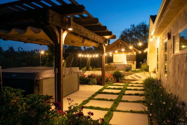 2521 Ralls Street, Fallbrook, CA 92028