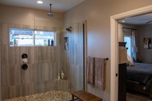 2521 Ralls Street, Fallbrook, CA 92028