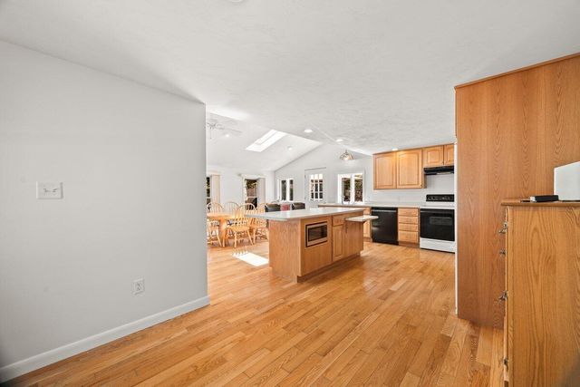 46 Monument View Road, East Dennis, MA 02641