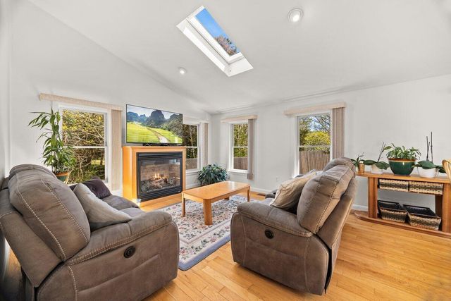 46 Monument View Road, East Dennis, MA 02641