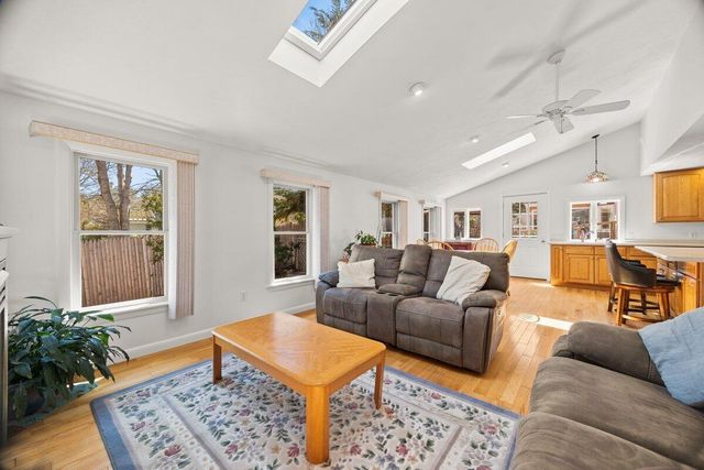 46 Monument View Road, East Dennis, MA 02641