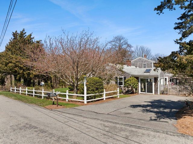 46 Monument View Road, East Dennis, MA 02641