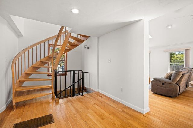 46 Monument View Road, East Dennis, MA 02641