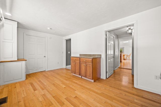 46 Monument View Road, East Dennis, MA 02641