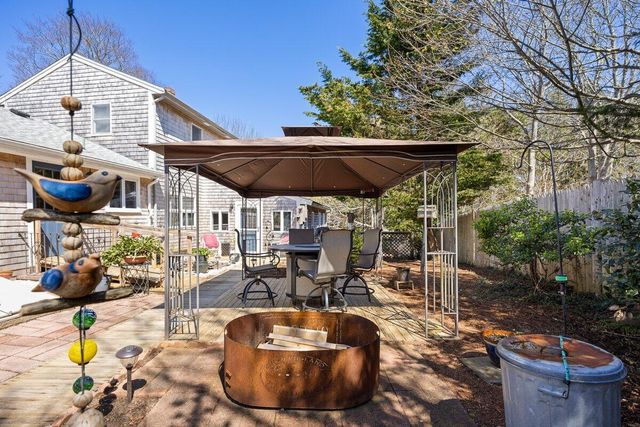 46 Monument View Road, East Dennis, MA 02641