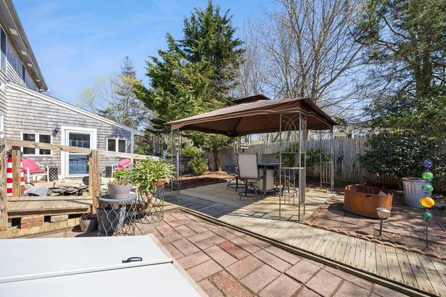 46 Monument View Road, East Dennis, MA 02641