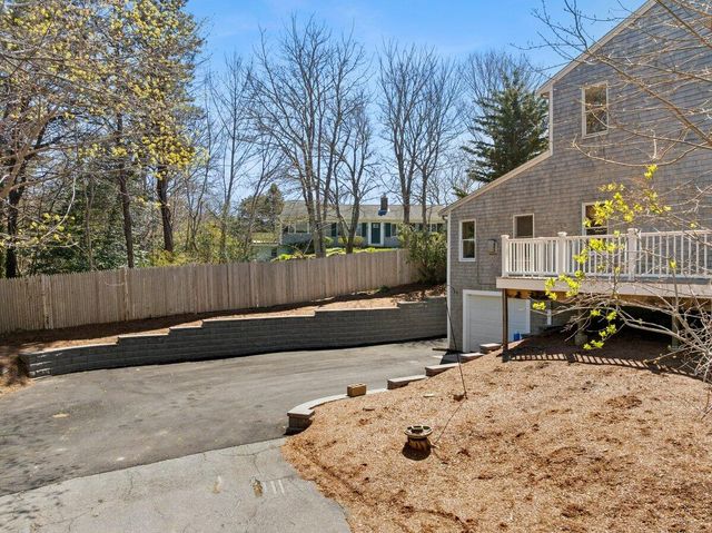 46 Monument View Road, East Dennis, MA 02641