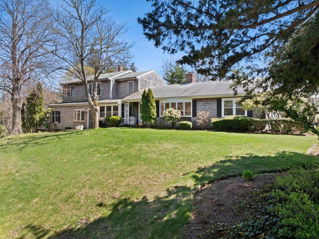 46 Monument View Road, East Dennis, MA 02641