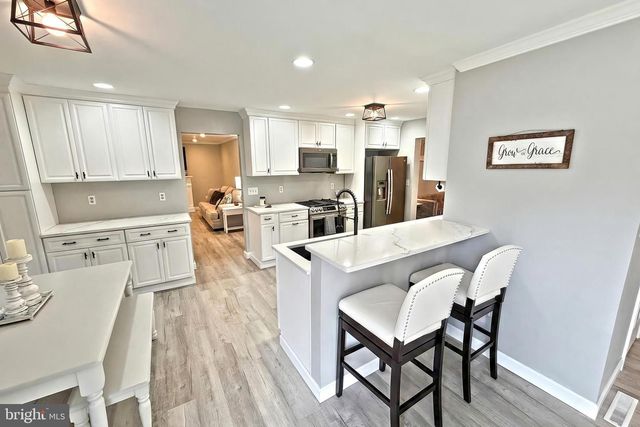 5 LONGSTREET DR, East Berlin, PA 17316