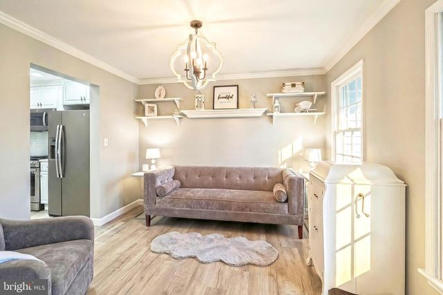 5 LONGSTREET DR, East Berlin, PA 17316