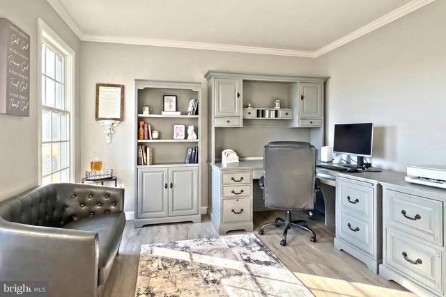 5 LONGSTREET DR, East Berlin, PA 17316