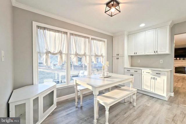 5 LONGSTREET DR, East Berlin, PA 17316