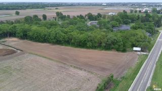 7501 W US Hwy 150 Highway, Edwards, IL 61528