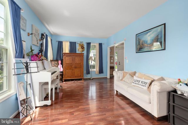 26 NOEL DR, Fredericksburg, VA 22408