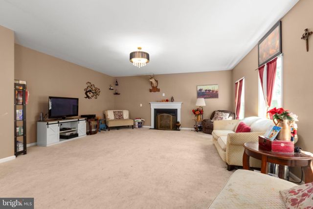26 NOEL DR, Fredericksburg, VA 22408