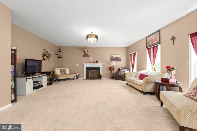26 NOEL DR, Fredericksburg, VA 22408