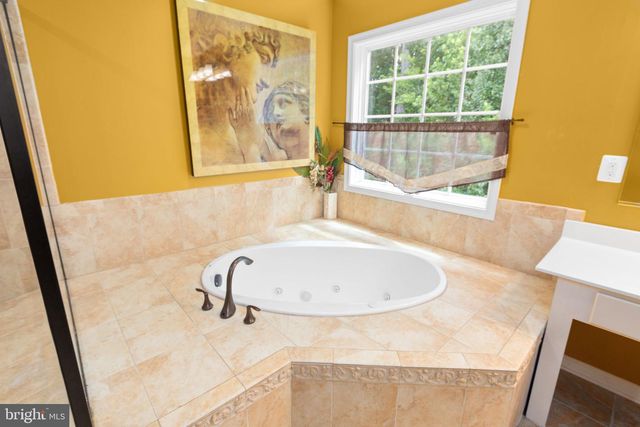 26 NOEL DR, Fredericksburg, VA 22408