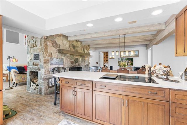 8121 W Eaton, Grand Ledge, MI 48837