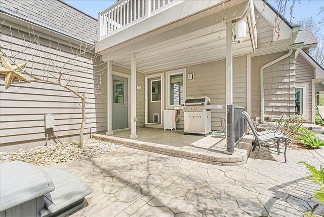 8121 W Eaton, Grand Ledge, MI 48837