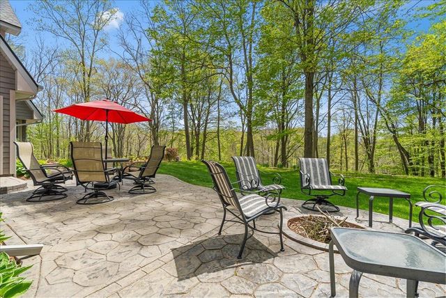 8121 W Eaton, Grand Ledge, MI 48837