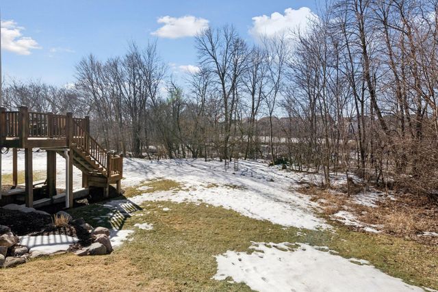 3142 Bavaria Hills Trail, Chaska, MN 55318