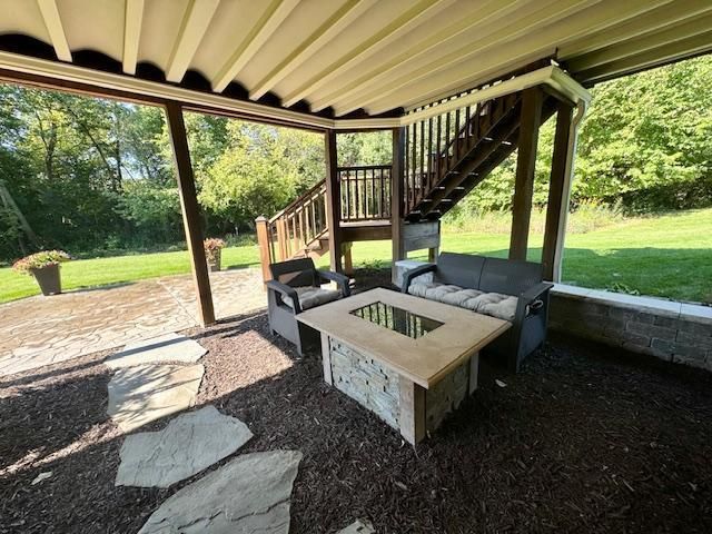 3142 Bavaria Hills Trail, Chaska, MN 55318