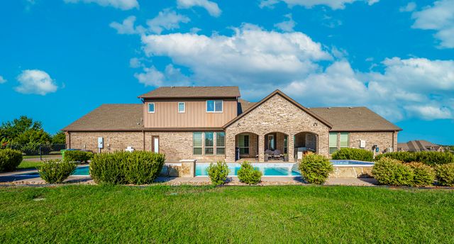 321 Bear Country Drive, Aledo, TX 76008