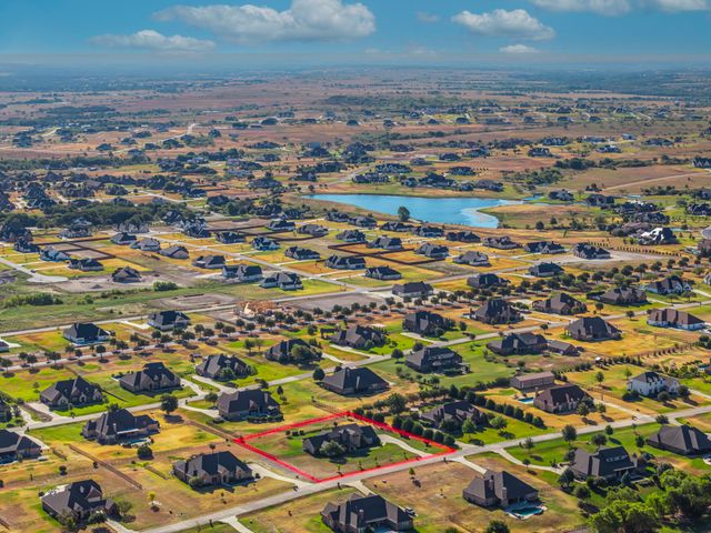 321 Bear Country Drive, Aledo, TX 76008