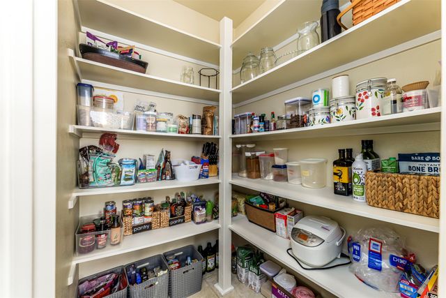 321 Bear Country Drive, Aledo, TX 76008
