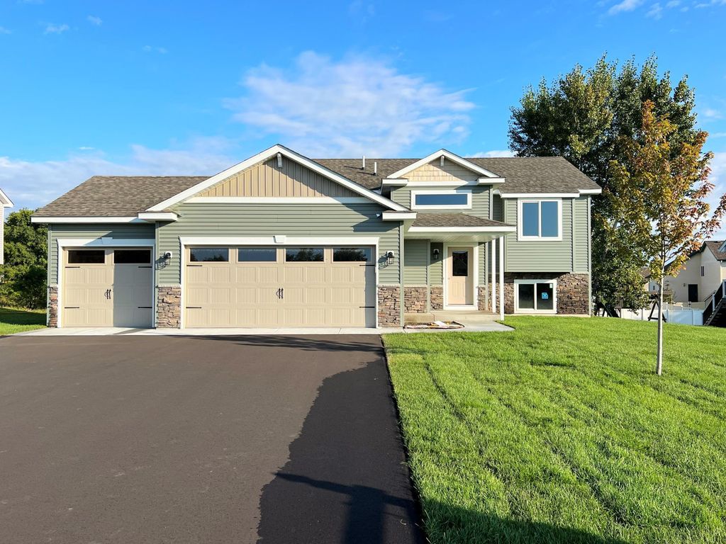 23049 27th Avenue, Saint Augusta, MN 56301