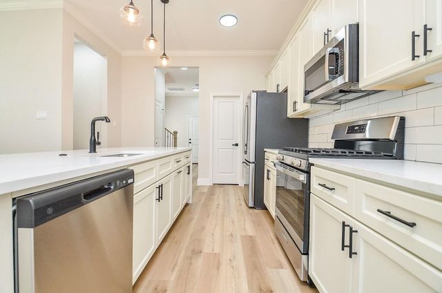 848 Lucky Street, Houston, TX 77088