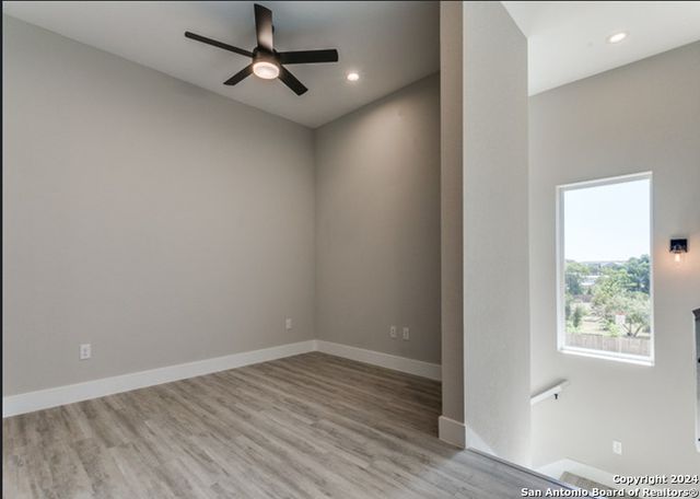 1618 W Lawndale Dr Unit 12, San Antonio, TX 78209