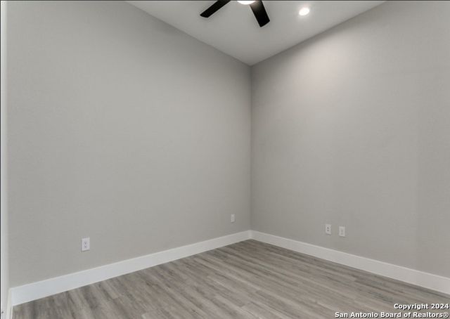 1618 W Lawndale Dr Unit 12, San Antonio, TX 78209