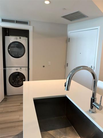 2900 NE 7th Ave 1205, Miami, FL 33137